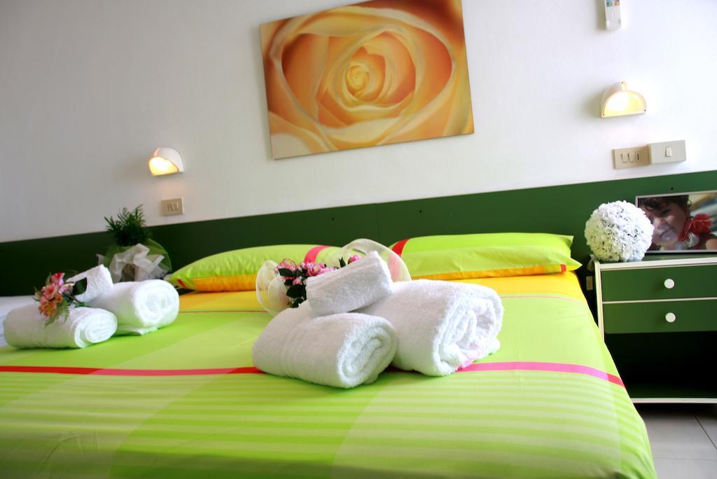 Hotel Astrid Червія Номер фото